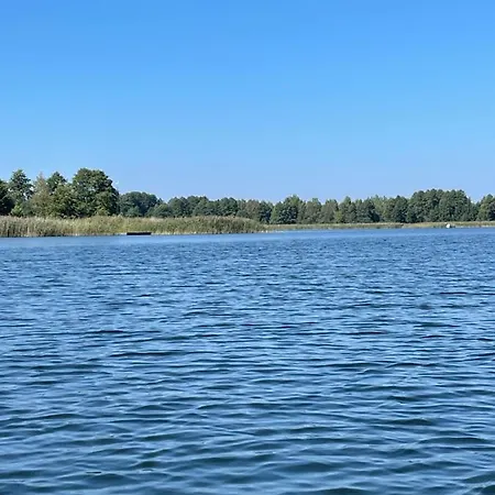 Mazurska Stodoła Na Półwyspie Pilchowskim