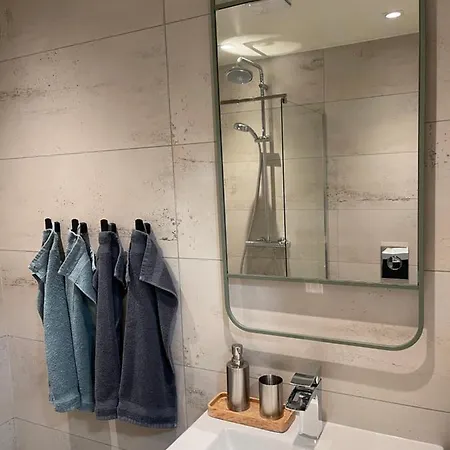 Mazurska Stodola Na Polwyspie Pilchowskim * Szczechy Male