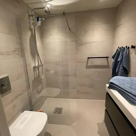 Mazurska Stodola Na Polwyspie Pilchowskim *