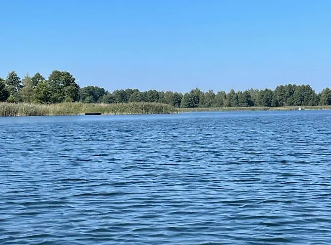 Mazurska Stodoła Na Półwyspie Pilchowskim